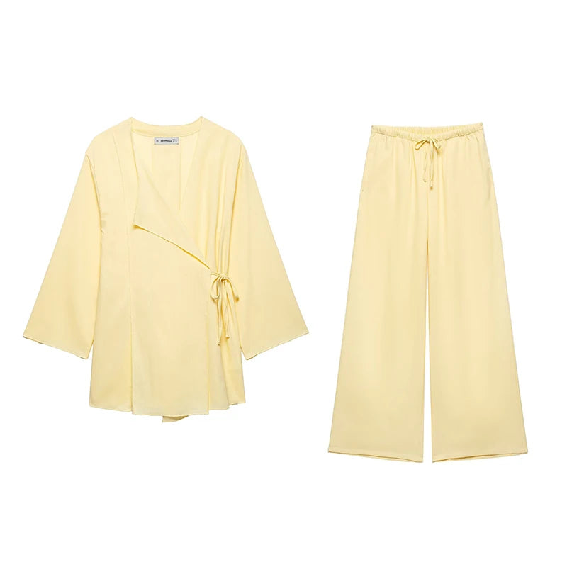 Women's Kimono Style Lace Up Set