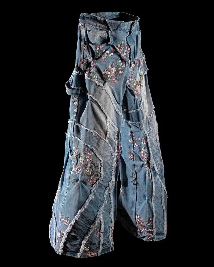 Cherry Blossom Ripped Vintage Baggy Jeans (Unisex)